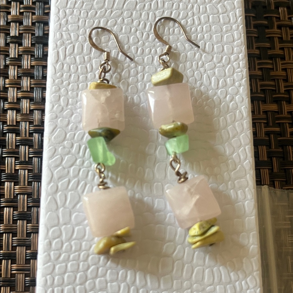 Rose Qurtz /green Stone earrings